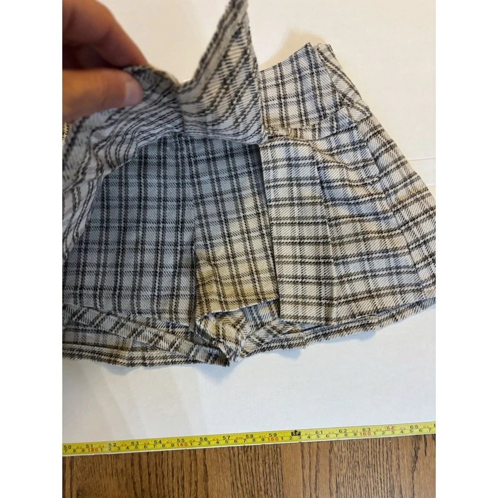 Madden NYC Sz  Xs Wmn Pleated Plaid Mini Skort Beige‎ Brown